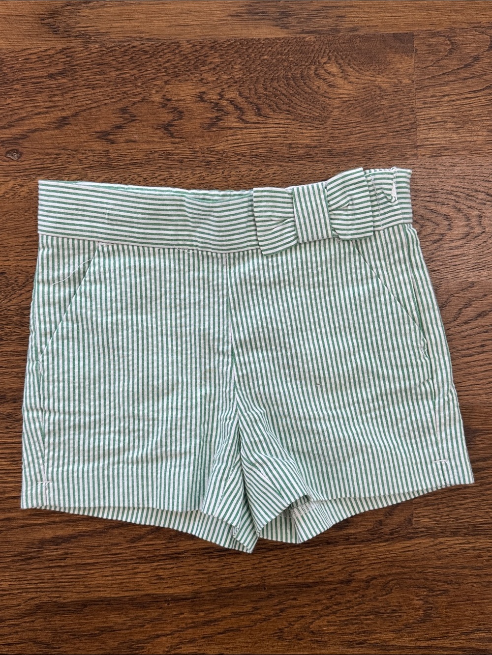 Janie And Jack Green Seersucker Girls Shorts with Waist Bow